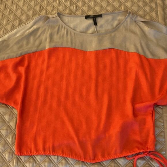 BCBG Max Azria Cold Shoulder Suzie Silky Blouse. Size XS. - Picture 2 of 8